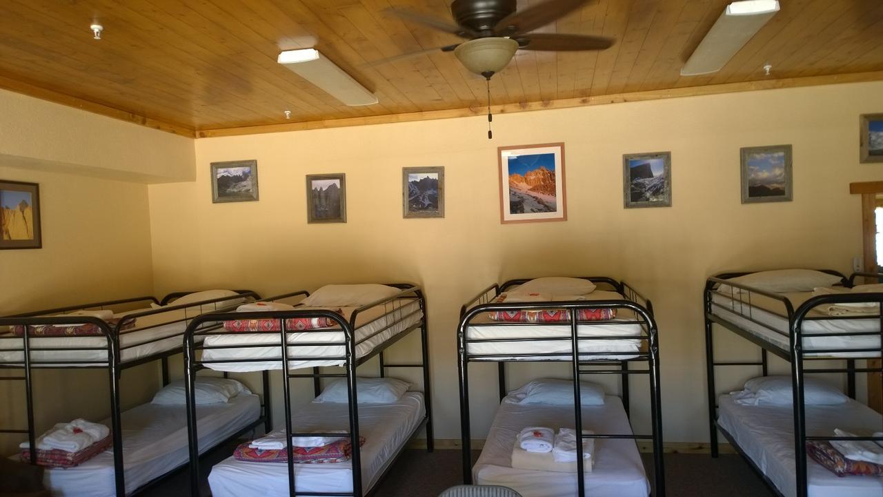 Whitney Portal Hotel And Hostel Lone Pine Exterior foto